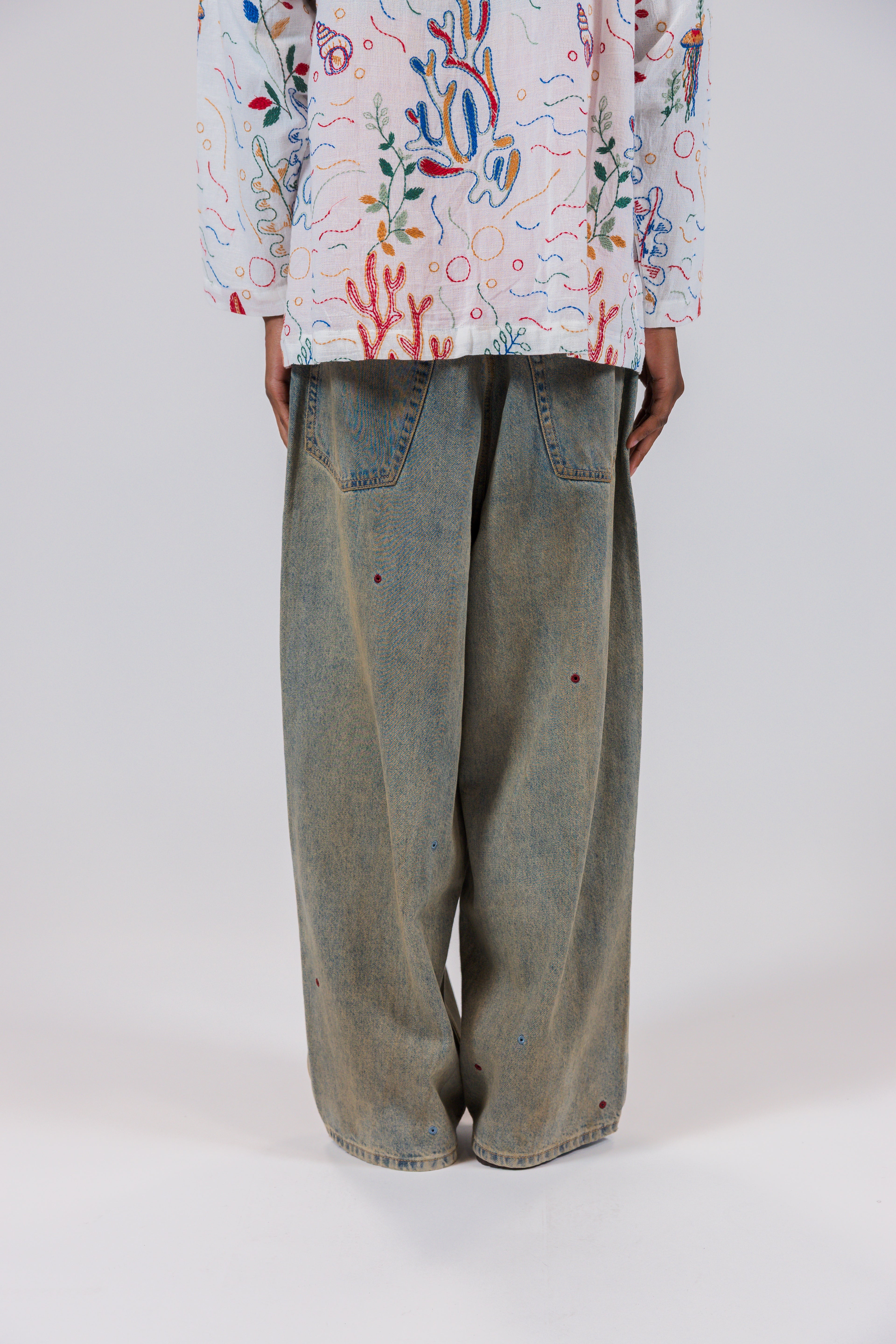 Embroidered Vintage Wide Jeans
