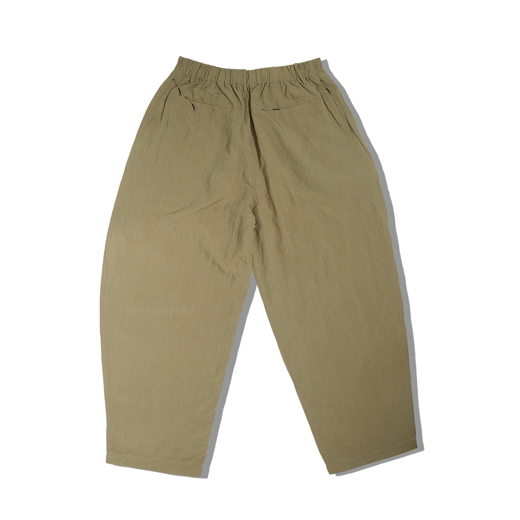 The Relaxed Pleated Tailored Trouser